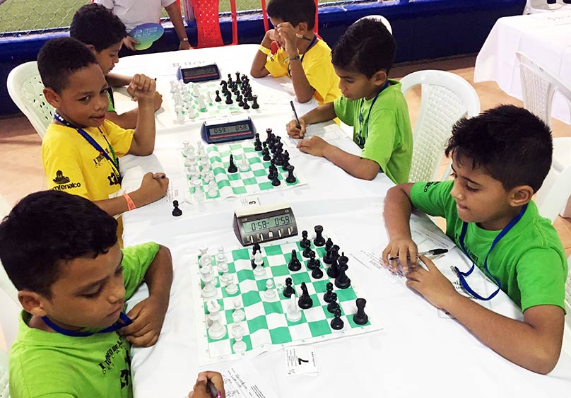 Torneo de ajedrez niños
